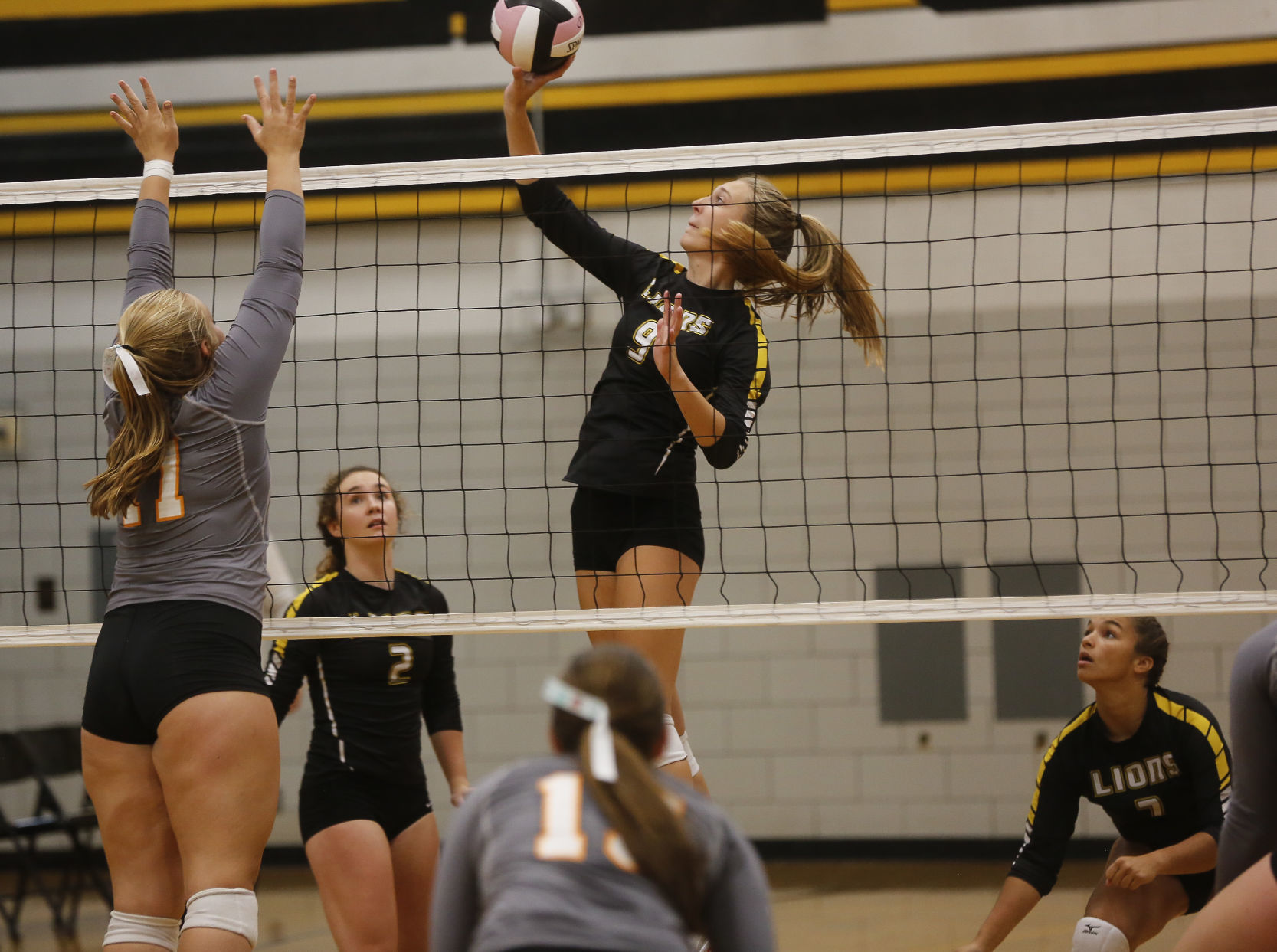 Vball Clear Lake Tri 14